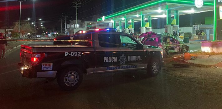 Brutal choque deja dos personas muertas en Puerto Peñasco