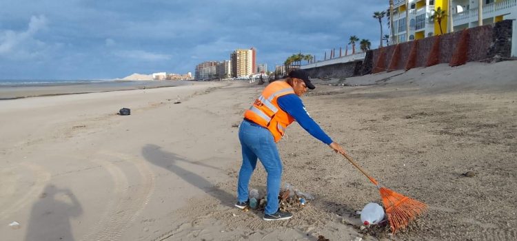 Retiraron seis toneladas de escombros y otros desechos de las playas